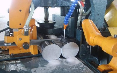 昭觉卧式带锯床的送料方式有哪几种？